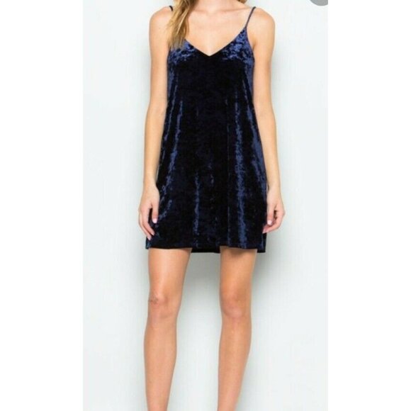 Wasabi + Mint Dresses & Skirts - Wasabi + Mint Womens Sleeveless V Neck Mini Dress Midnight Blue Crushed Velvet M